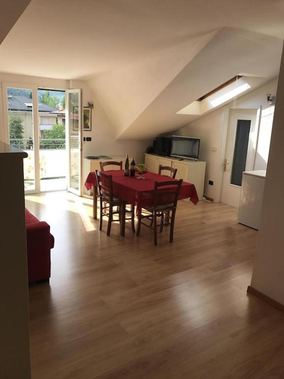 Casa Filippo Large 3 Room Apartment, Close To The Beach, Free Wifi Internet Рива-дель-Гарда Екстер'єр фото