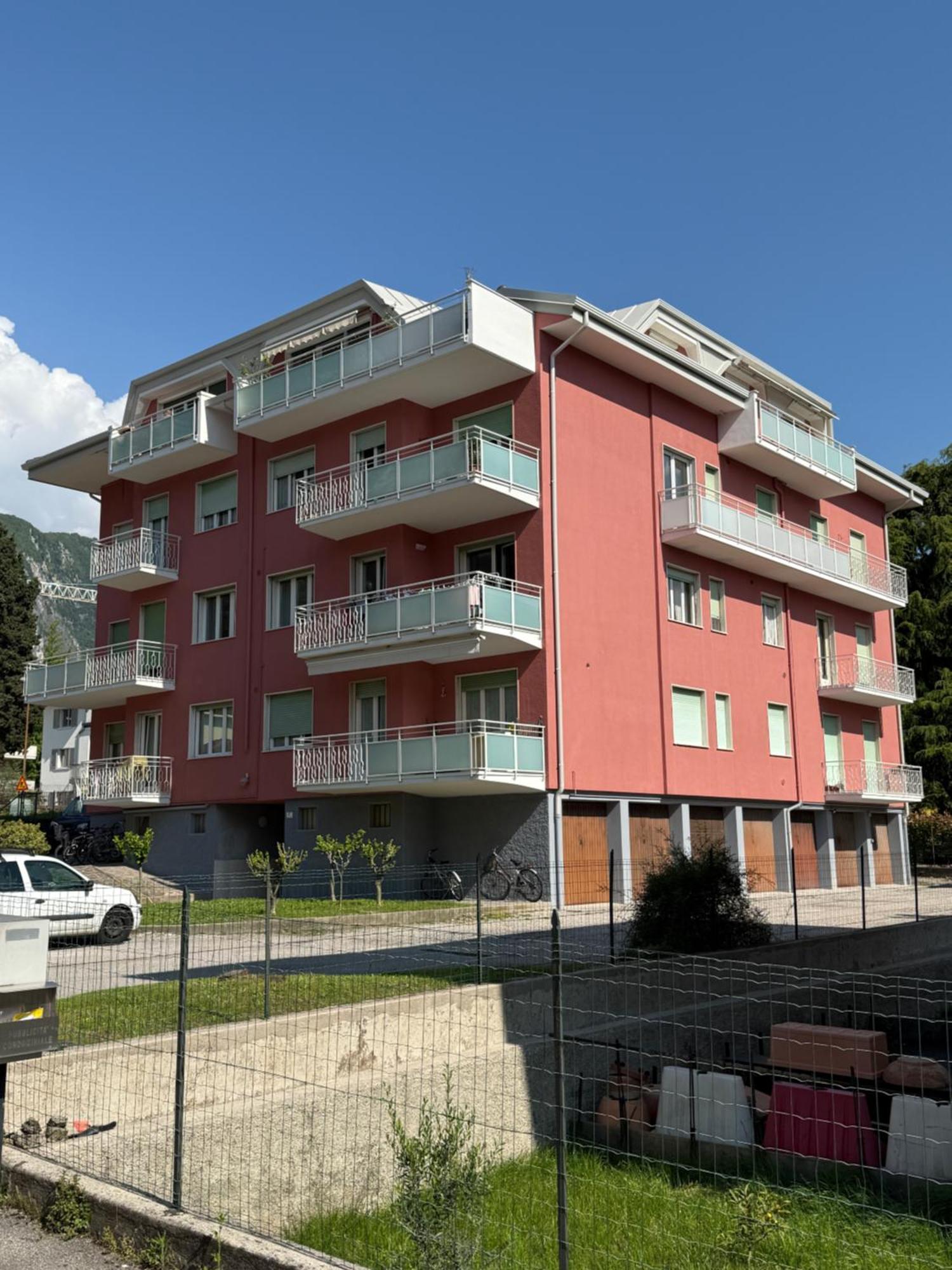 Casa Filippo Large 3 Room Apartment, Close To The Beach, Free Wifi Internet Рива-дель-Гарда Екстер'єр фото